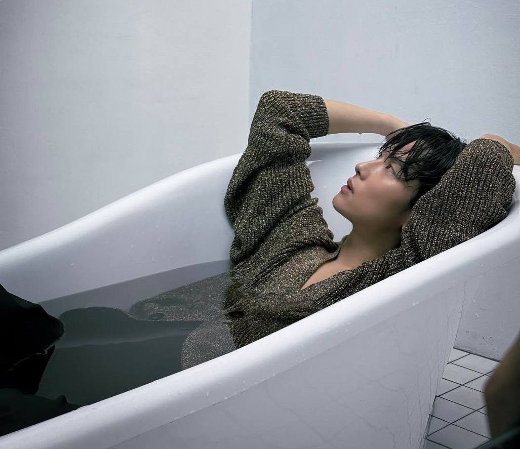 A moment captured by a fan of Yim Siwan