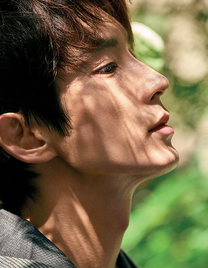 Recent activity shot of Lee Joongi