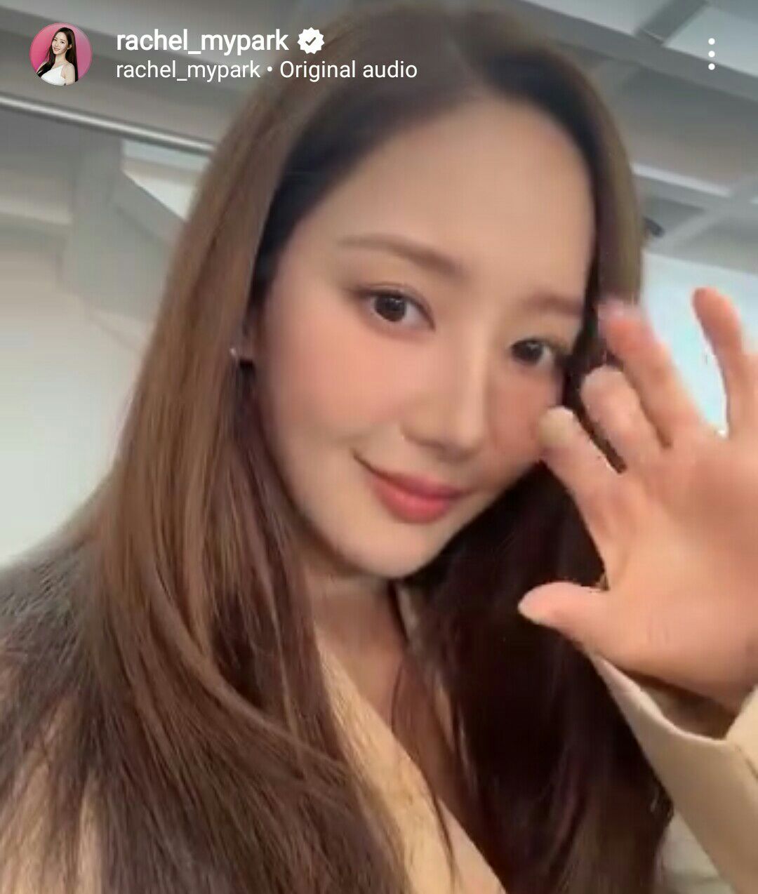 Latest photo of Park Minyoung