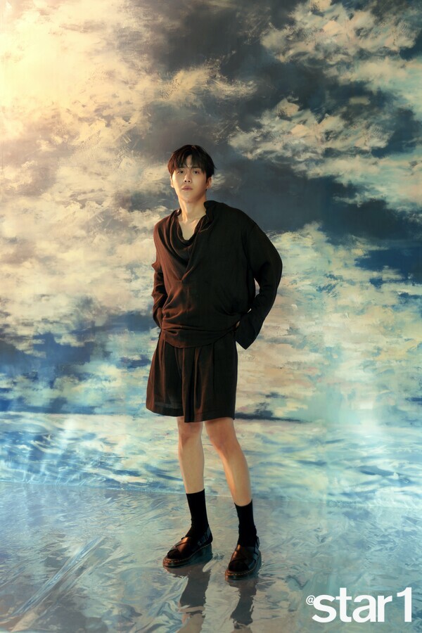 Latest photo of Kim Seonho