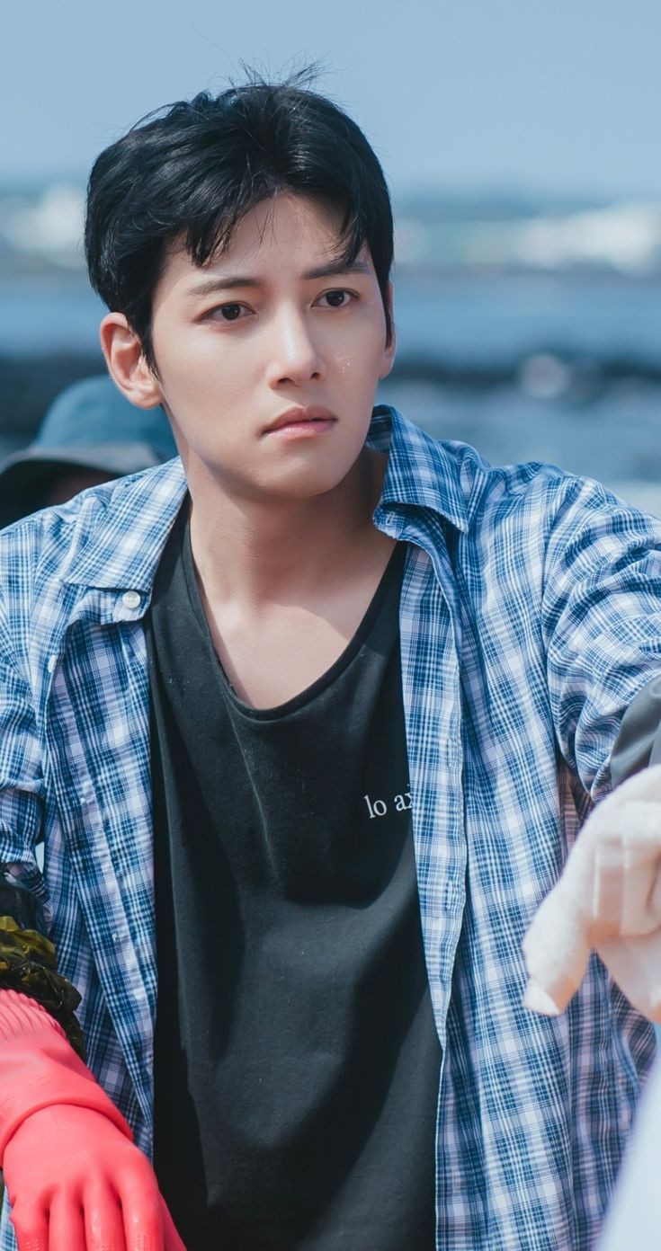 Recent activity shot of Ji Changwook