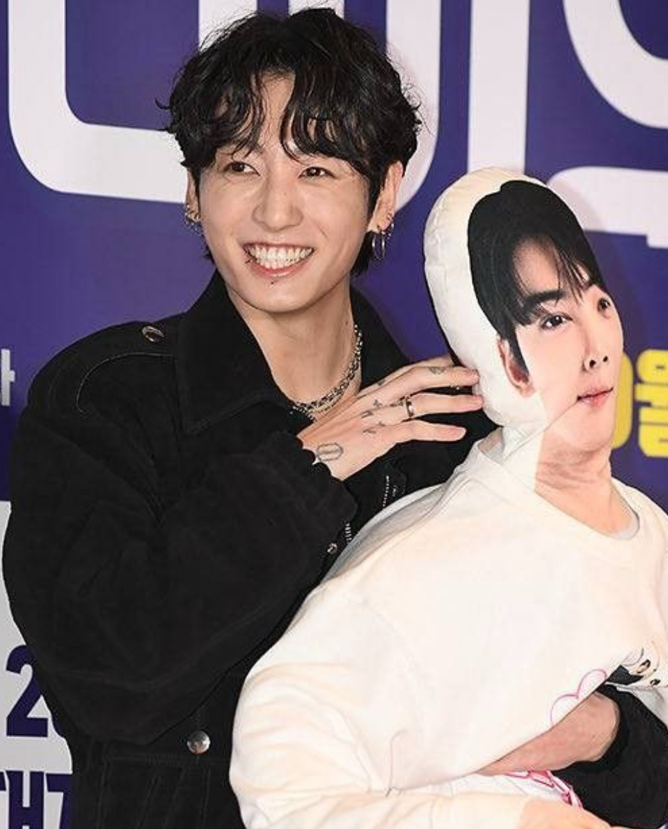 Recent activity shot of Cha Eunwoo