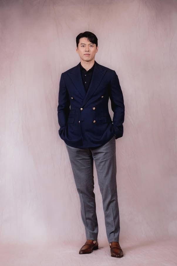 Latest photo of Hyun Bin