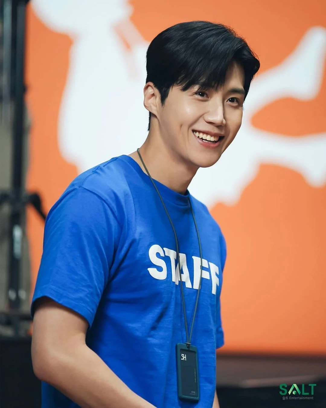 Behind-the-scenes cut of Kim Seonho