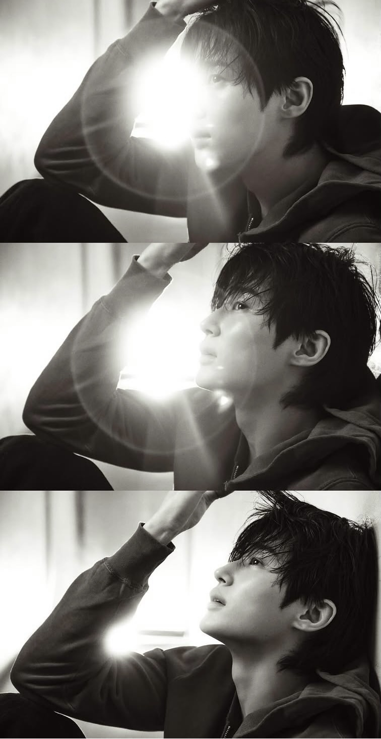 Today's popular wallpaper in Byeon Wooseok community