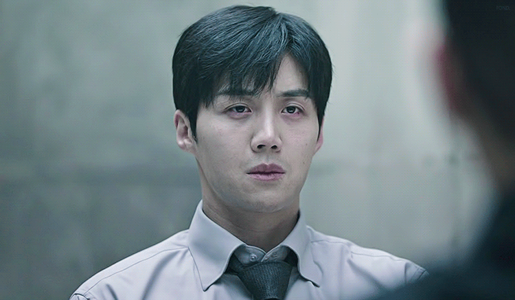 Behind-the-scenes cut of Kim Seonho