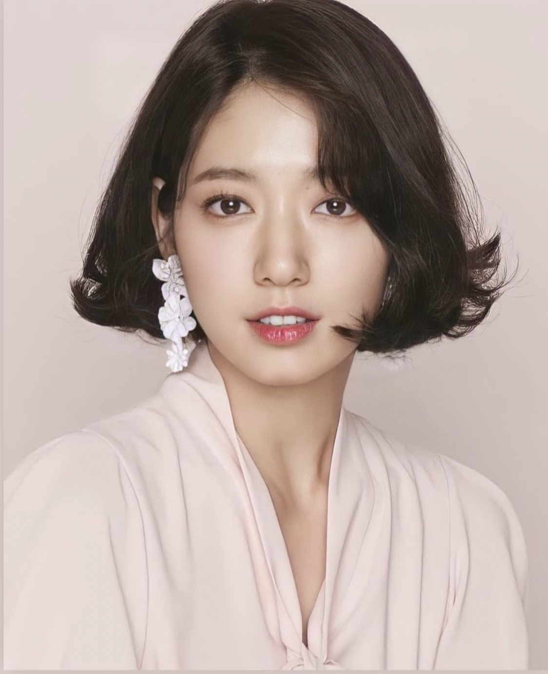 朴信惠的近期活動照