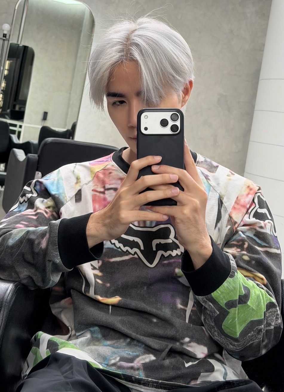 Behind-the-scenes cut of ZeePruk