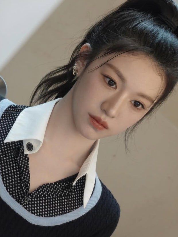 Recent activity shot of Go Younjung