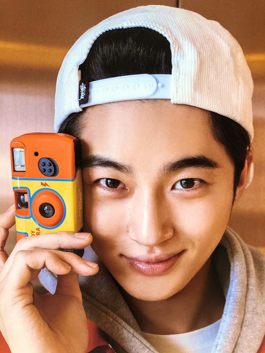 Latest photo of Byeon Wooseok