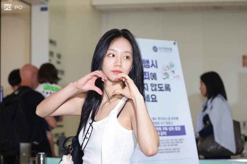 Behind-the-scenes cut of Hyeri