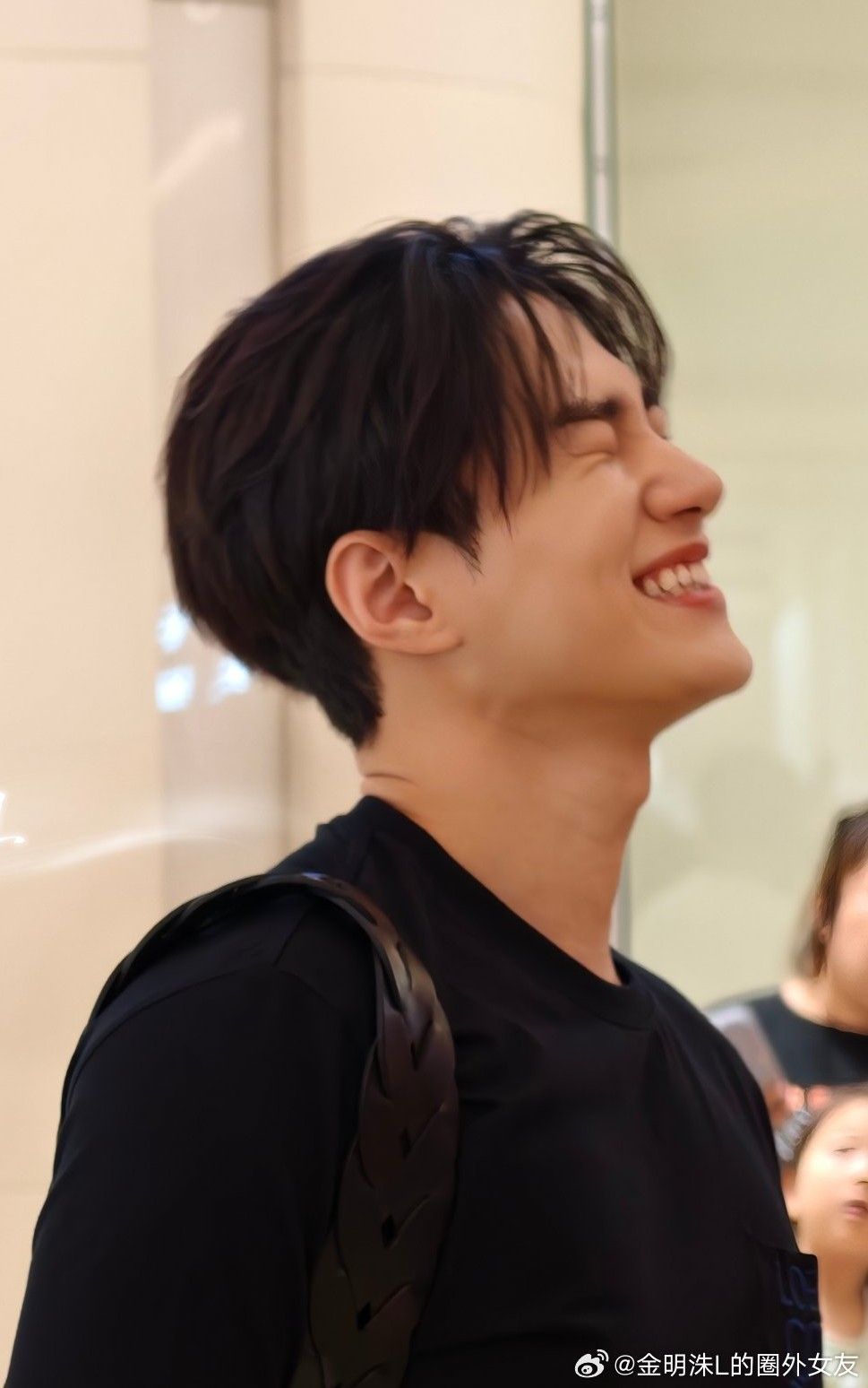 김명수 (엘)의 비하인드 컷