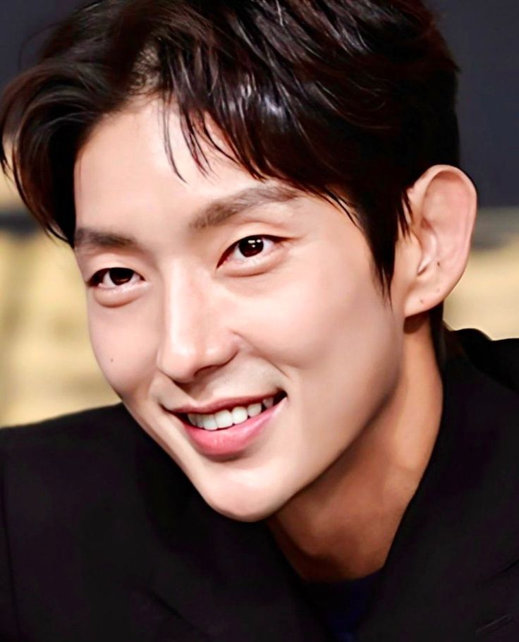 イ・ジュンギの最新写真