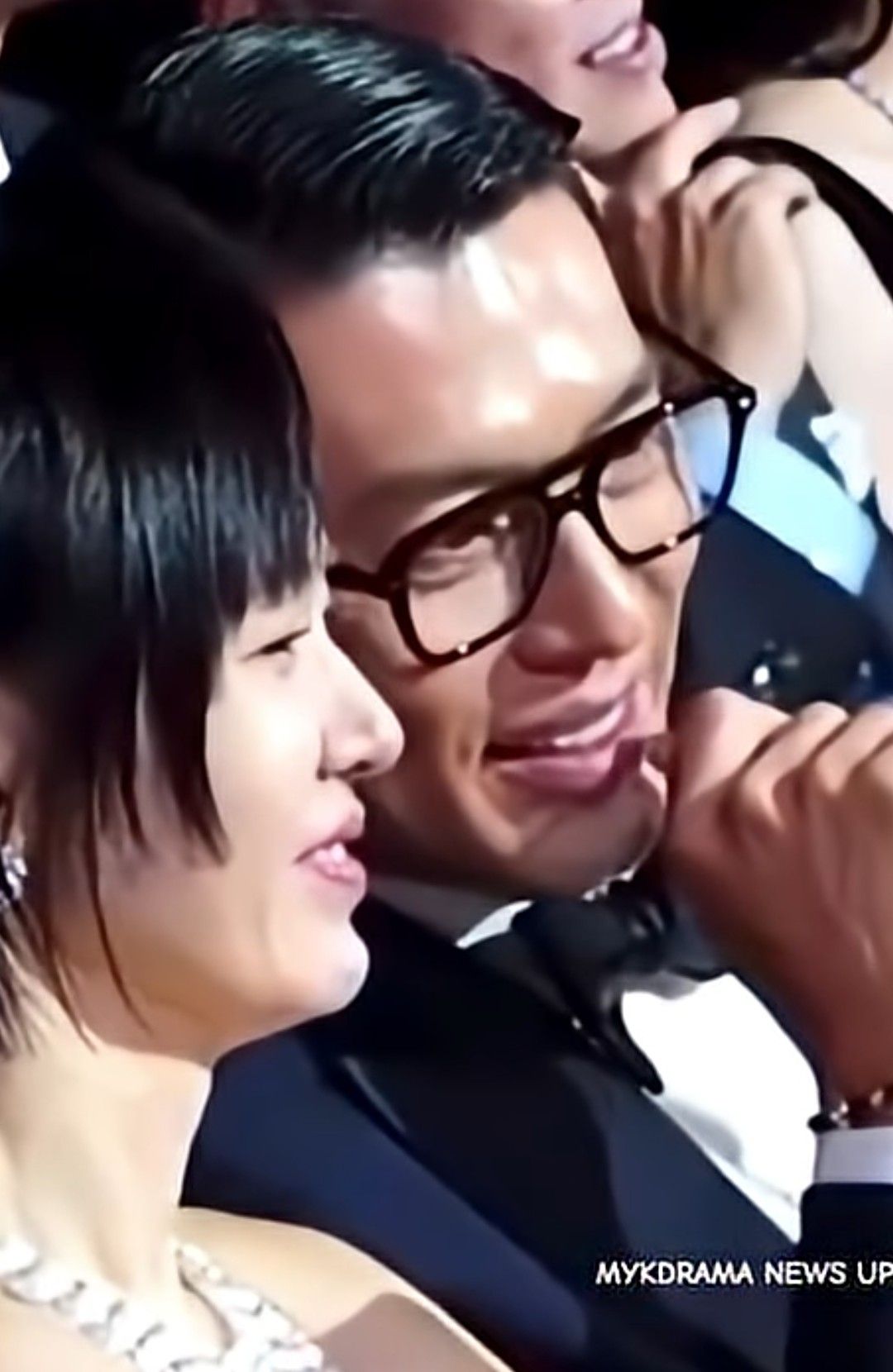 Cuplikan di balik layar dari Son Yejin