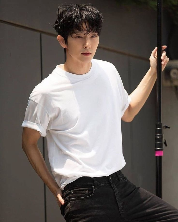 イ・ジュンギの最新写真