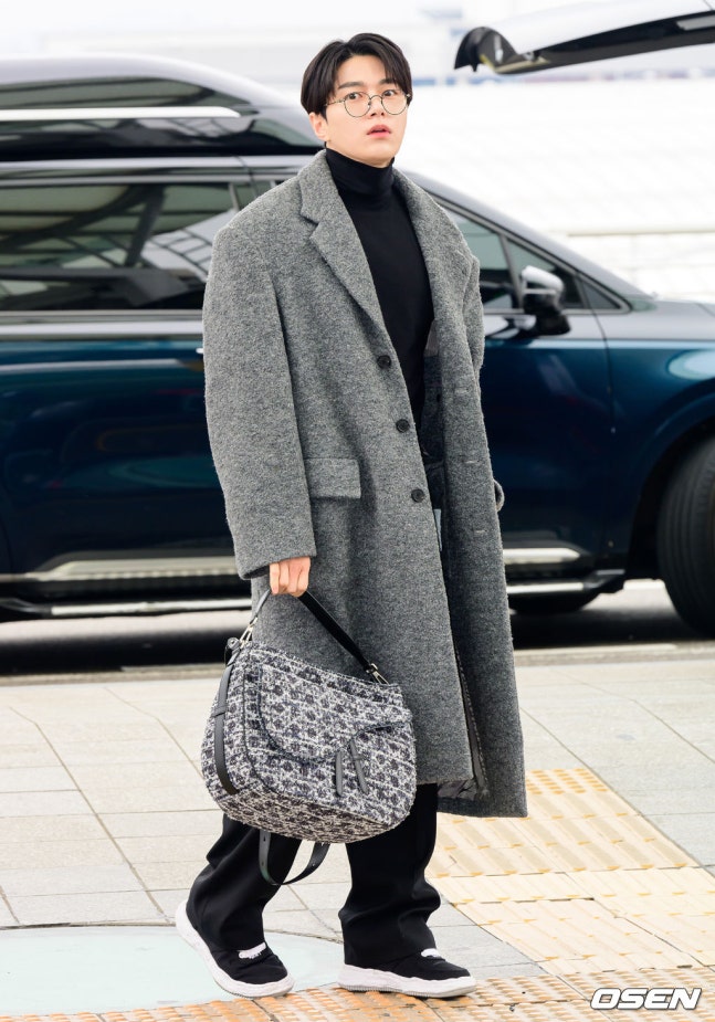 Latest photo of Kim Myungsoo (L)