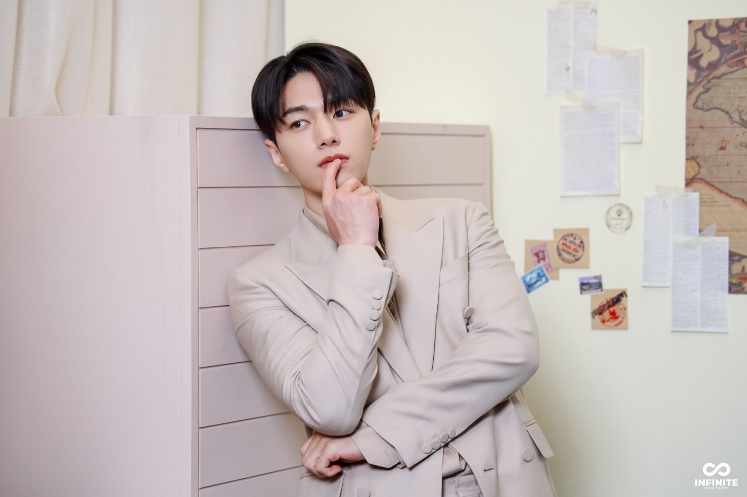 Recent activity shot of Kim Myungsoo (L)