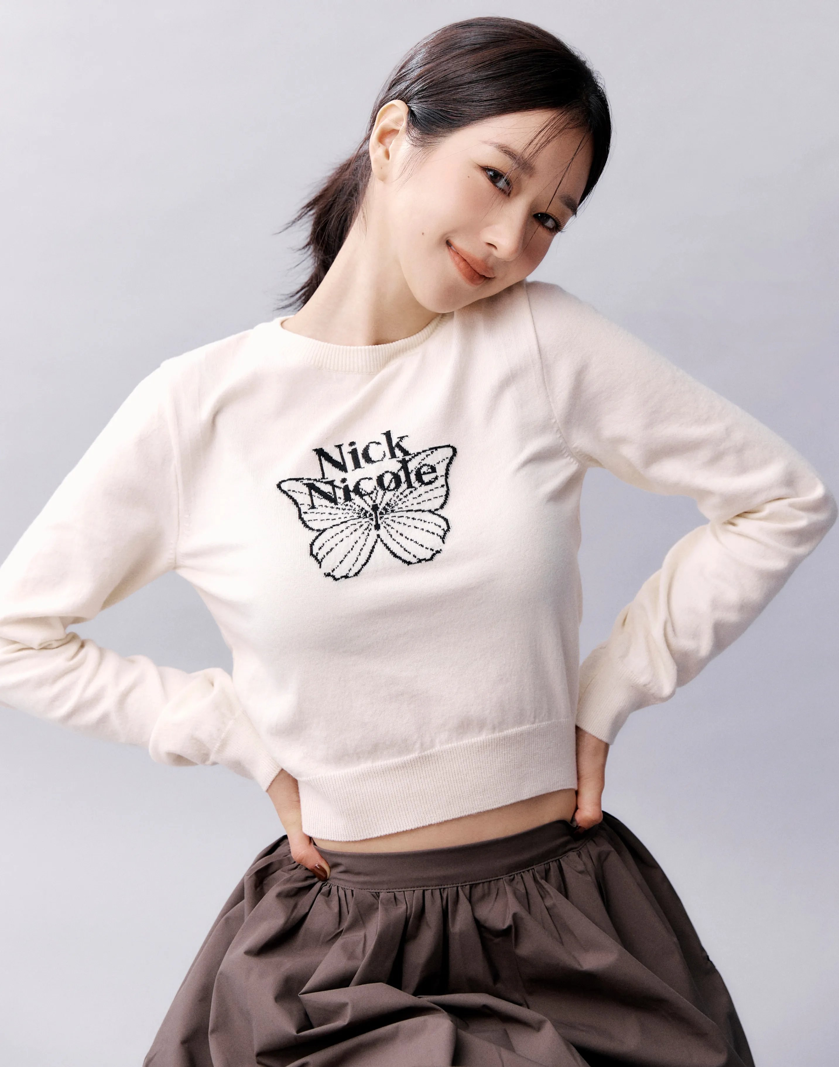 Cuplikan di balik layar dari Seo Yeaji