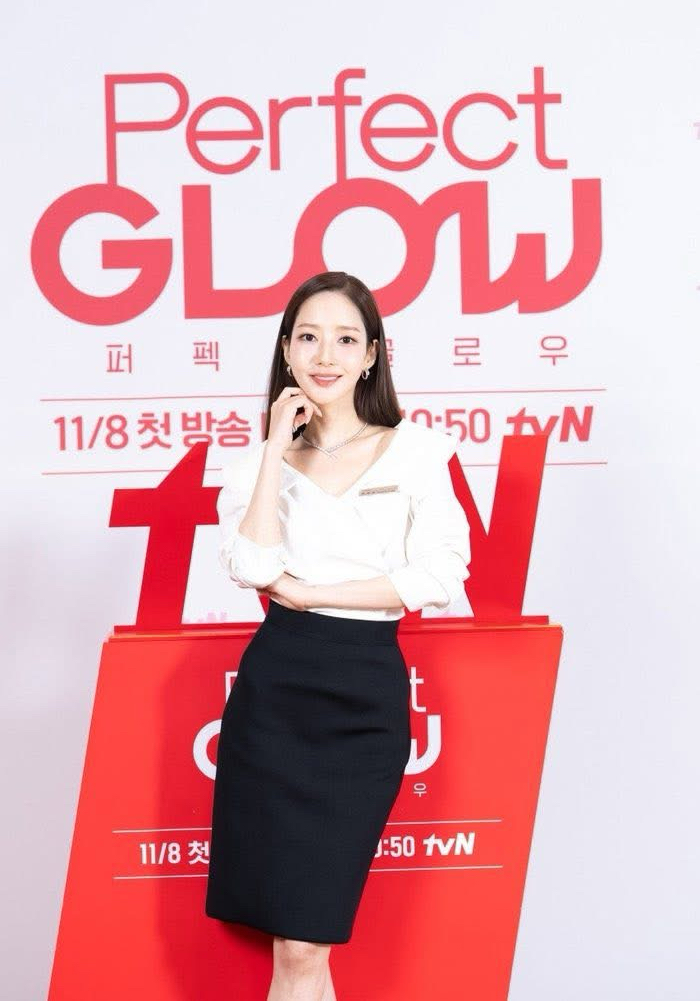 粉絲拍下的朴敏英瞬間