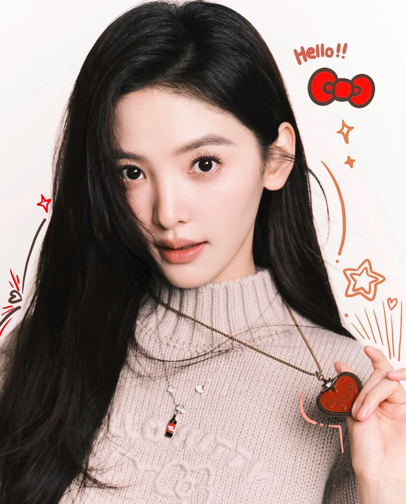 Latest photo of Zhang Ruonan