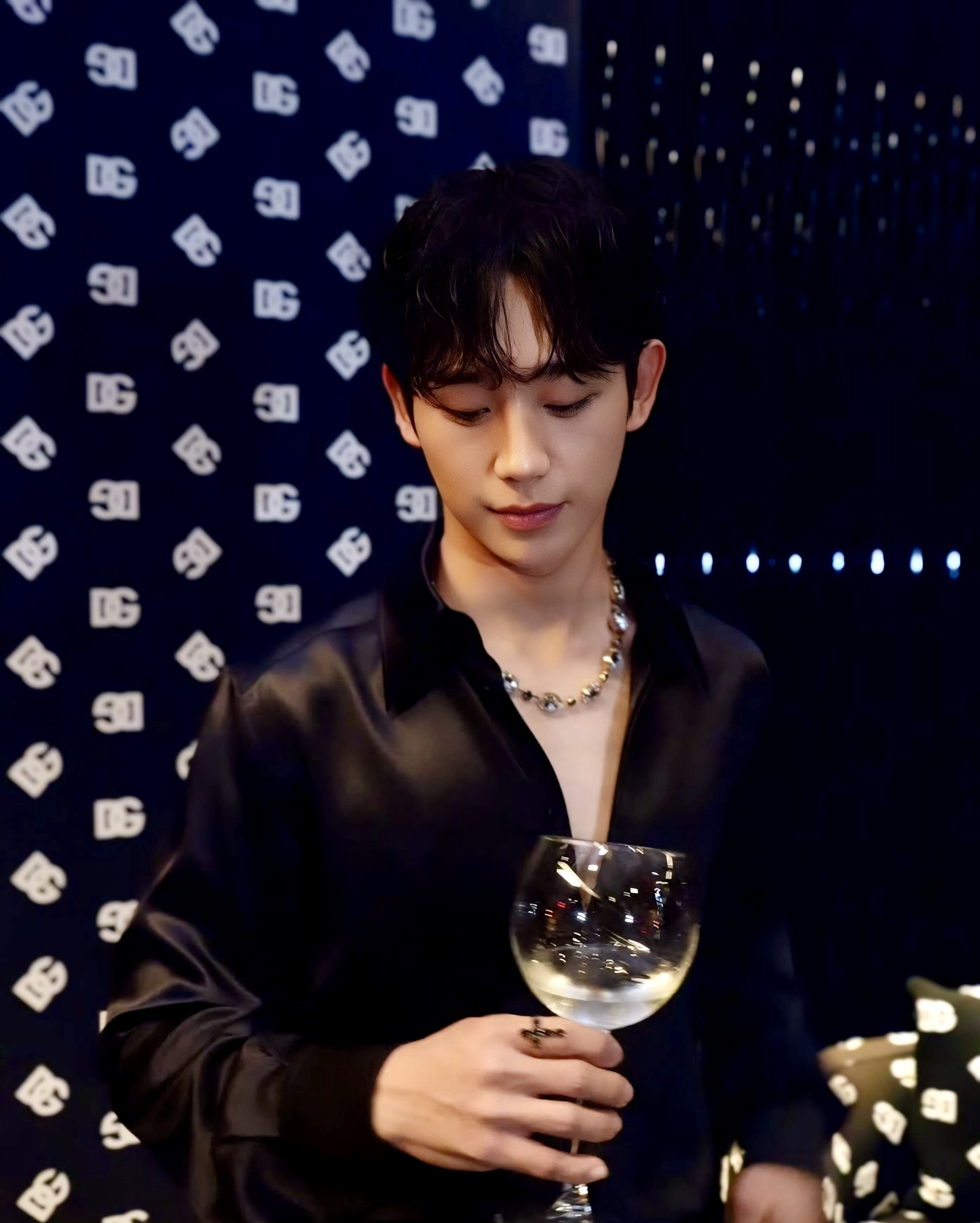 丁海寅的最新照片