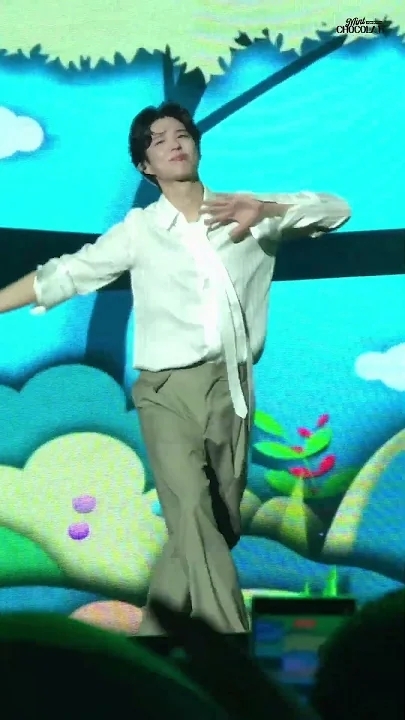 박보검의 팬들이 직접 만든 특별한 배경화면
