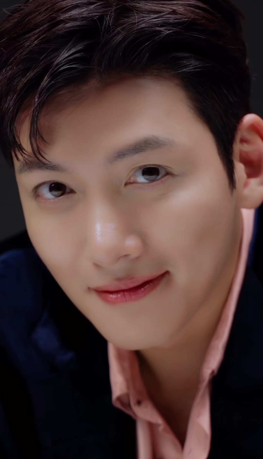 A moment captured by a fan of Ji Changwook