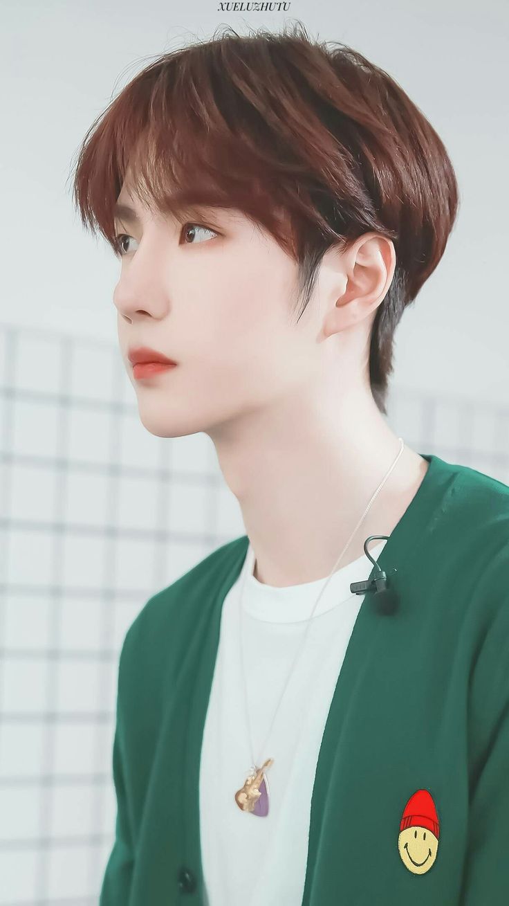 Wang Yibo background image recommended by Choeaedol Celeb fandom