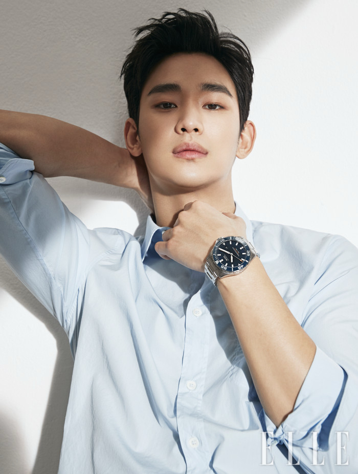 Foto kegiatan terbaru dari Kim Soohyun
