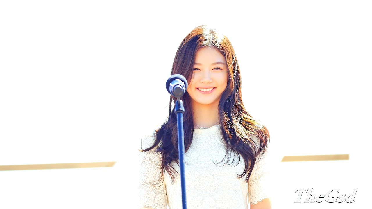 A moment captured by a fan of Kim Youjung