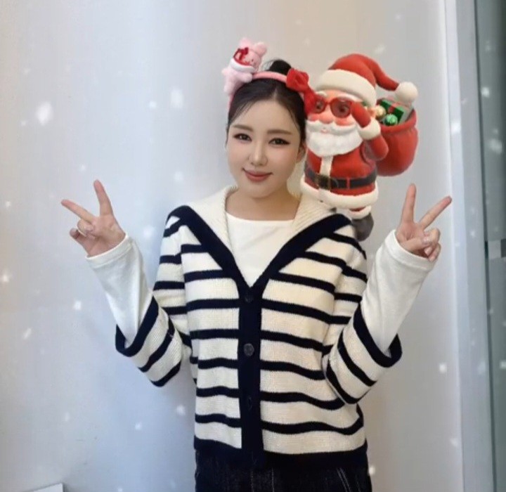 宋歌人的最新照片