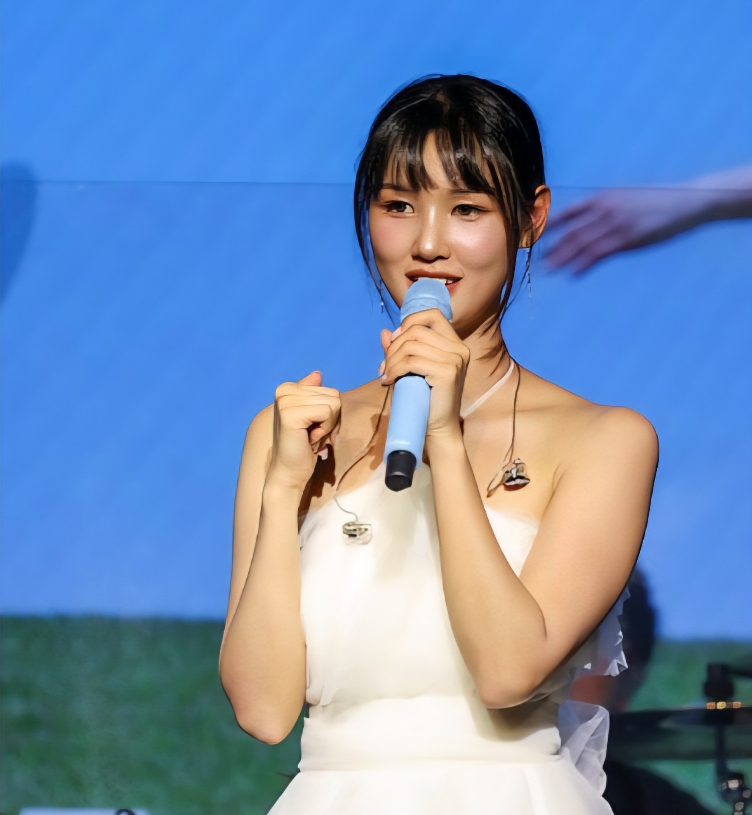 Recent activity shot of Hwang WooLim