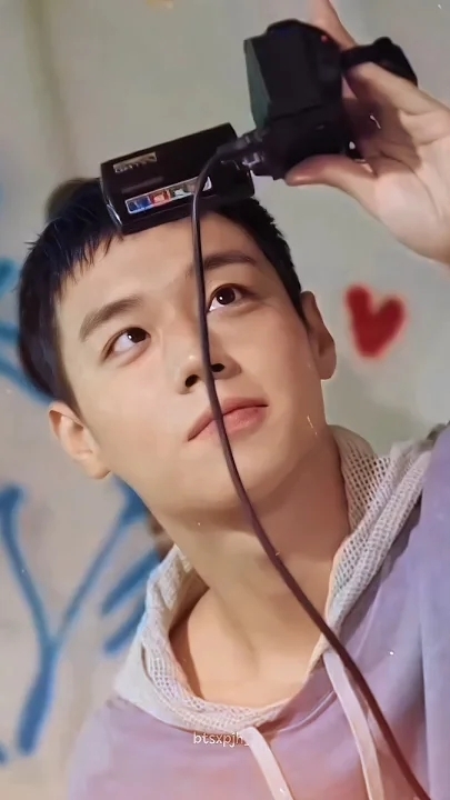 Special wallpaper made by Park Jihoon's fans