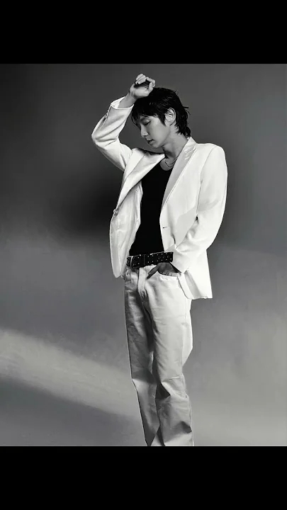 Latest photo of Lee Joongi