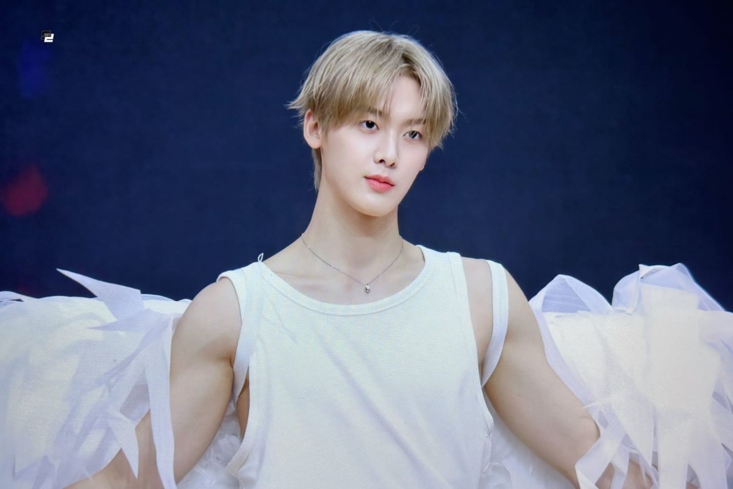 Behind-the-scenes cut of Yoon Sanha