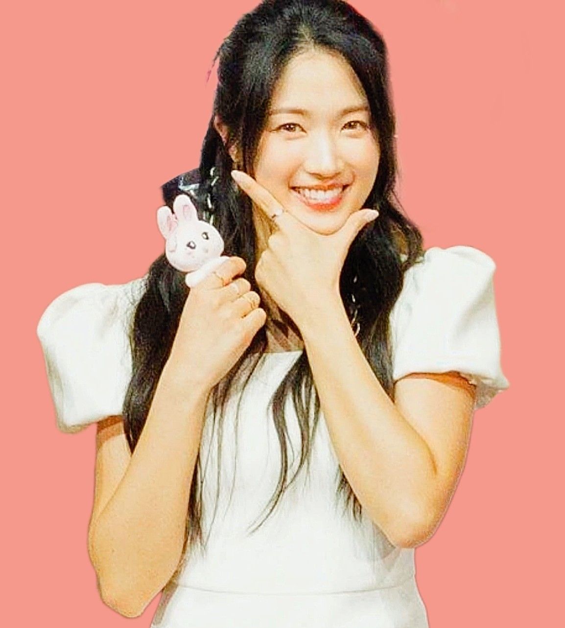 Recent activity shot of Kim Hyeyoon