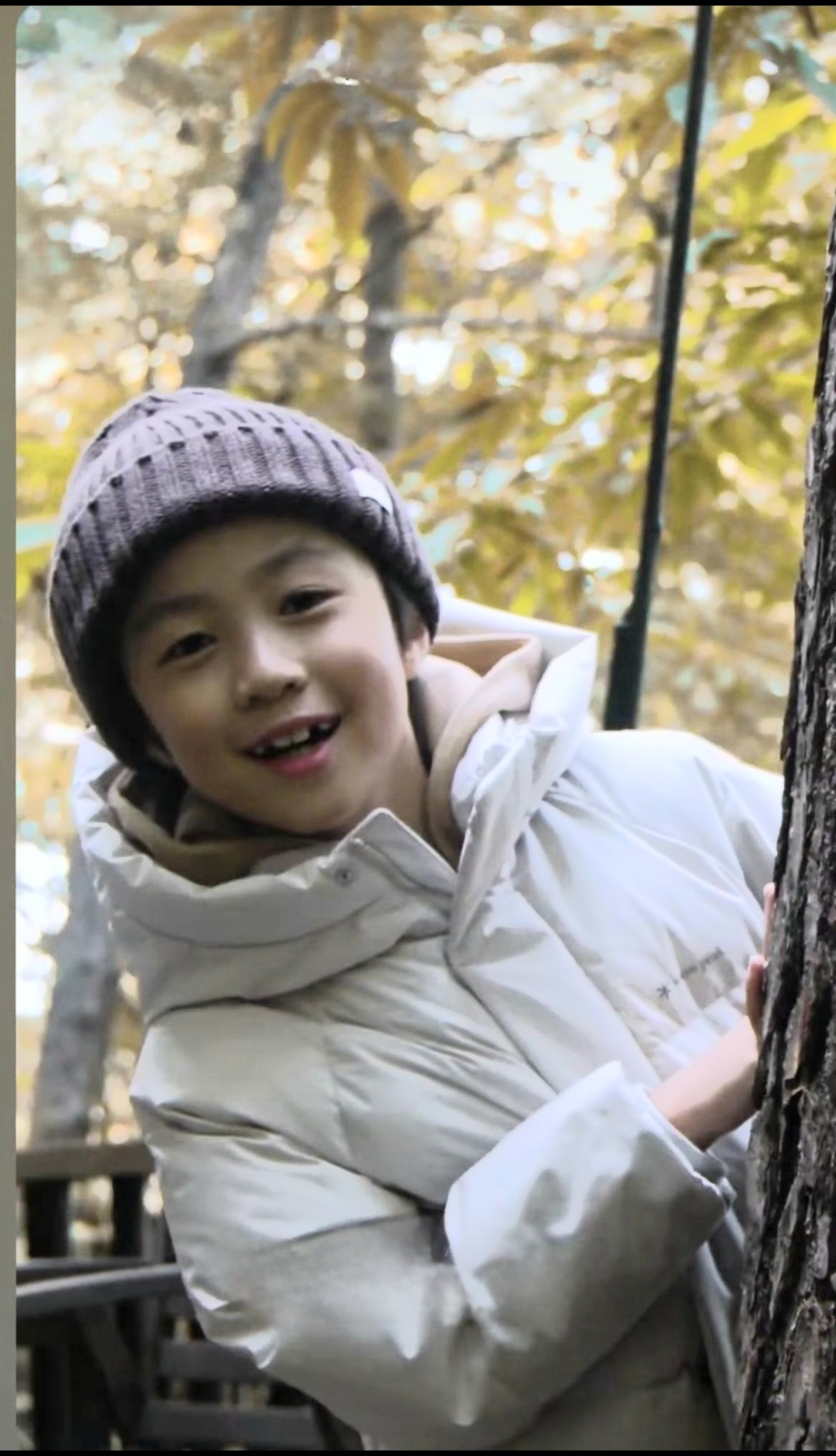 A moment captured by a fan of You Jiwoo