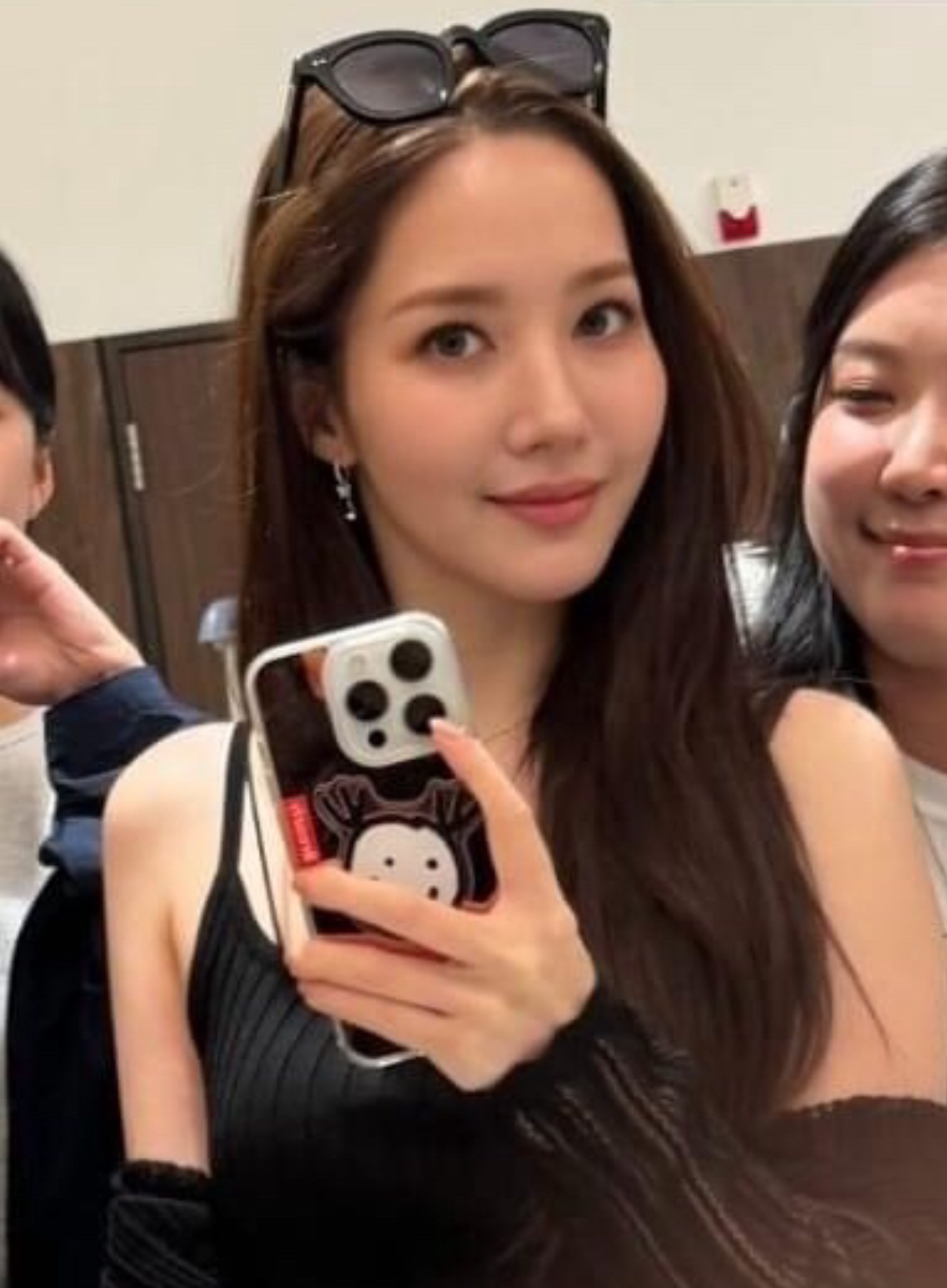 Latest photo of Park Minyoung