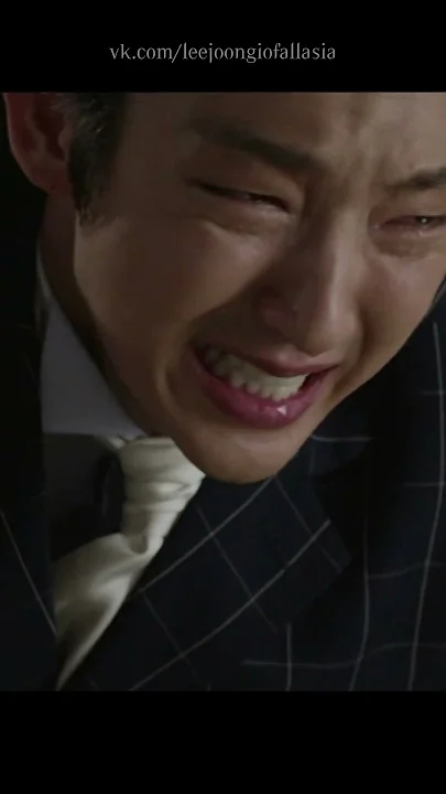 Behind-the-scenes cut of Lee Joongi