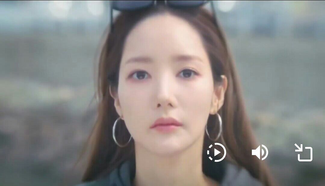 Recent activity shot of Park Minyoung