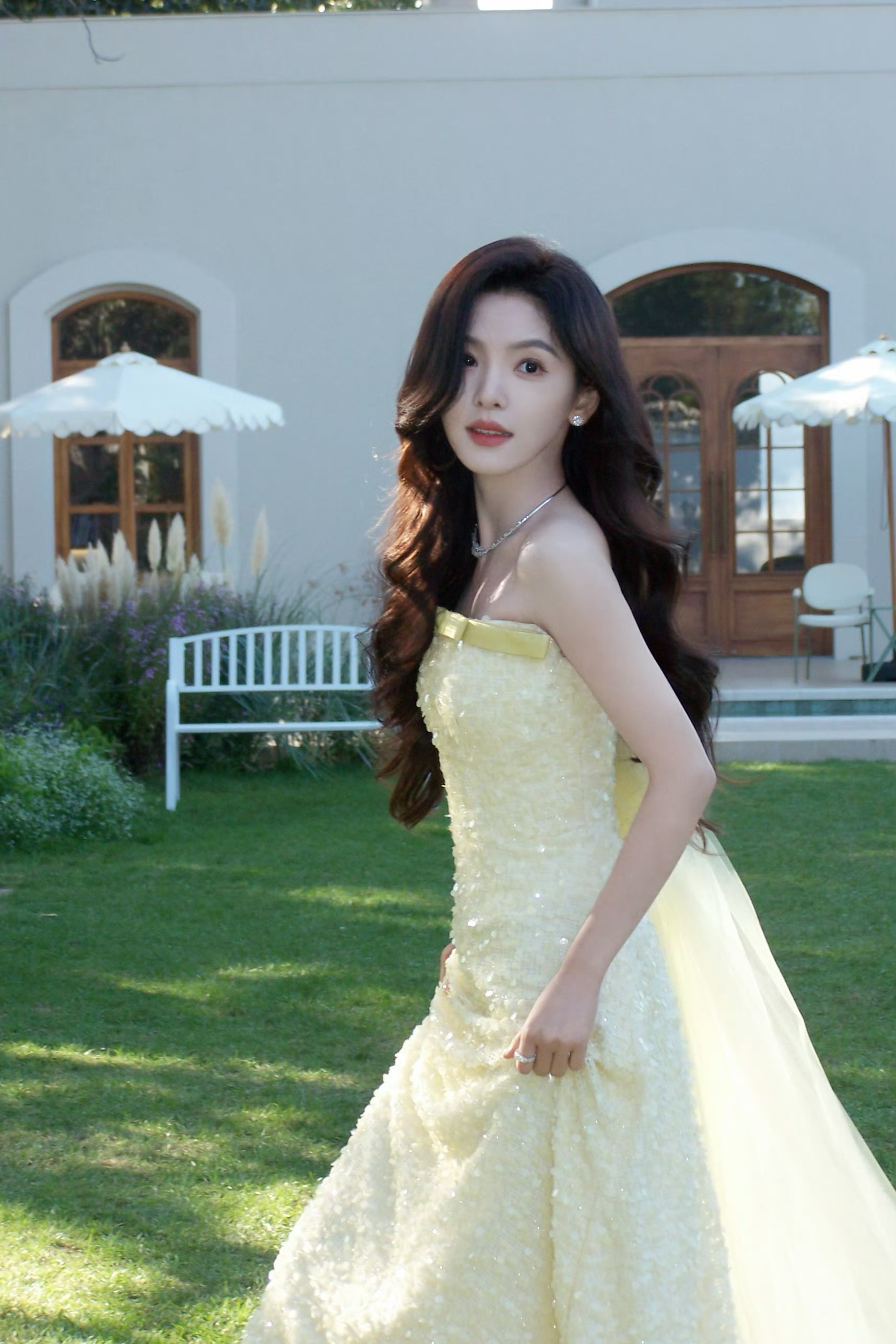Recent activity shot of Zhang Ruonan