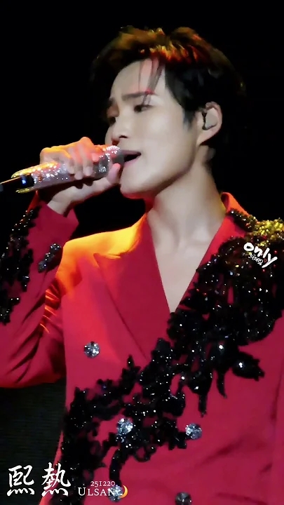 Today's popular wallpaper in Kim Heejae community