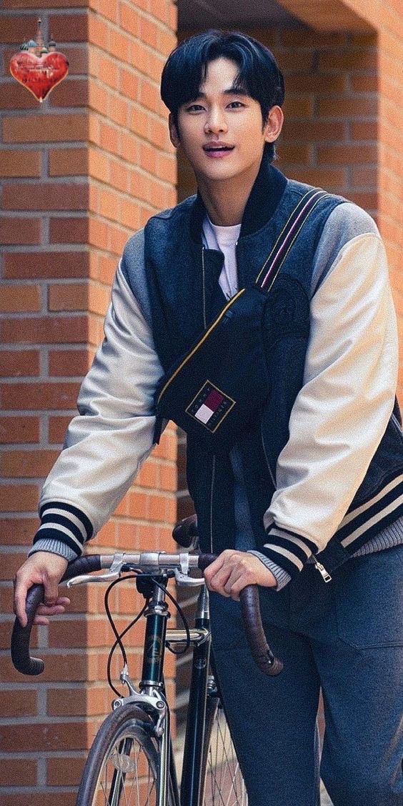 金秀贤的近期活动照