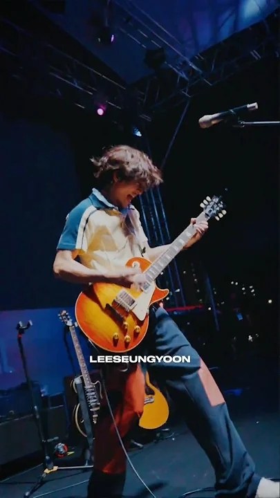 Today's popular wallpaper in Lee Seungyoon community