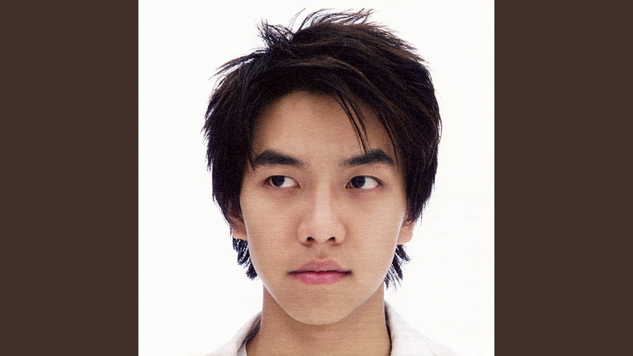 Behind-the-scenes cut of Lee Seunggi