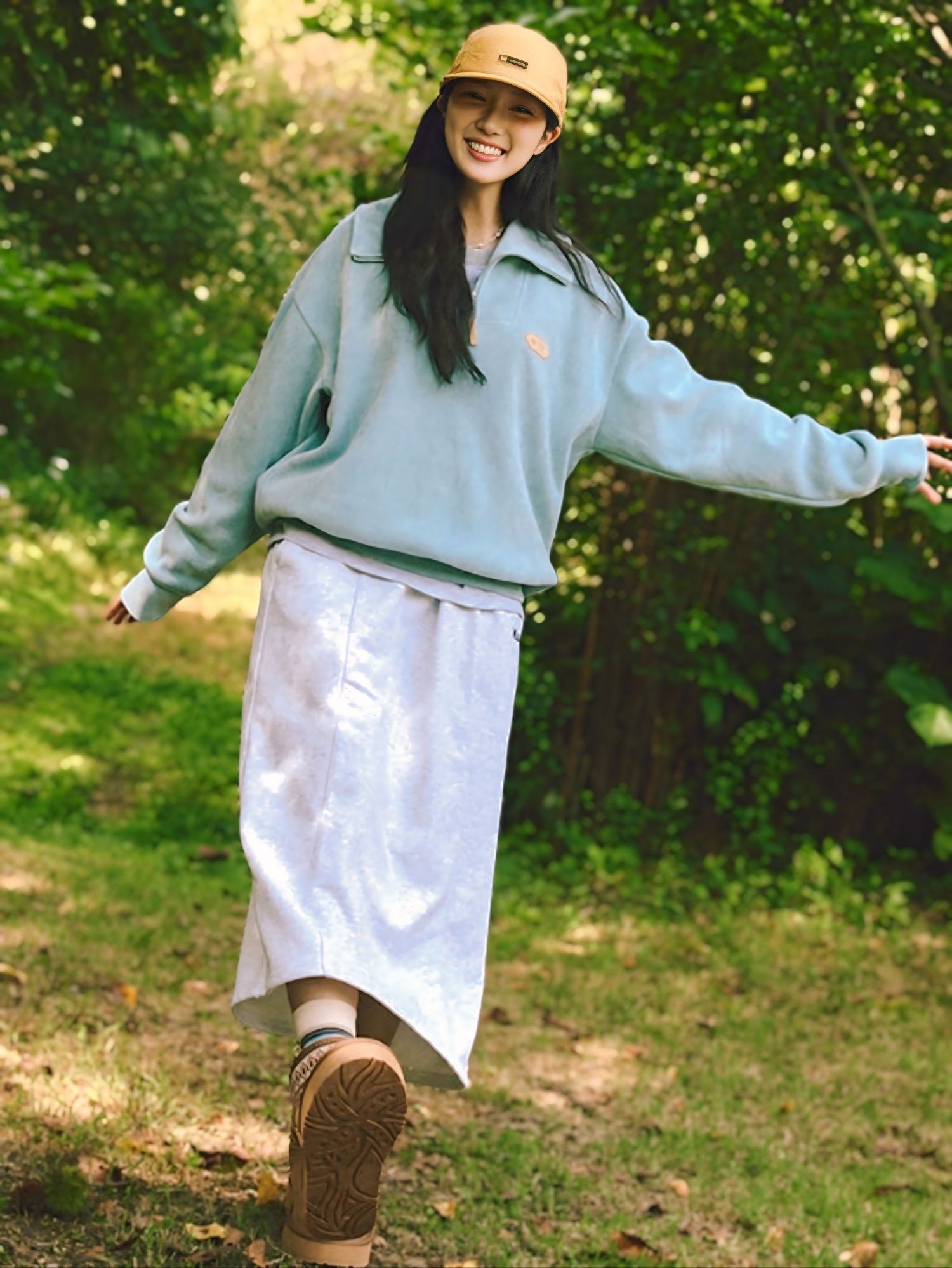 Recent activity shot of Kim Hyeyoon