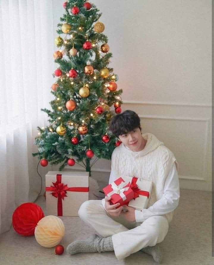 キム・ソンホの最新写真