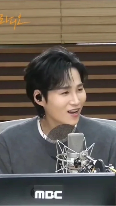 김희재의 비하인드 컷