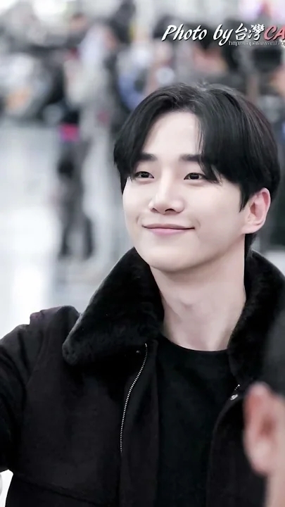 李俊昊的最新照片