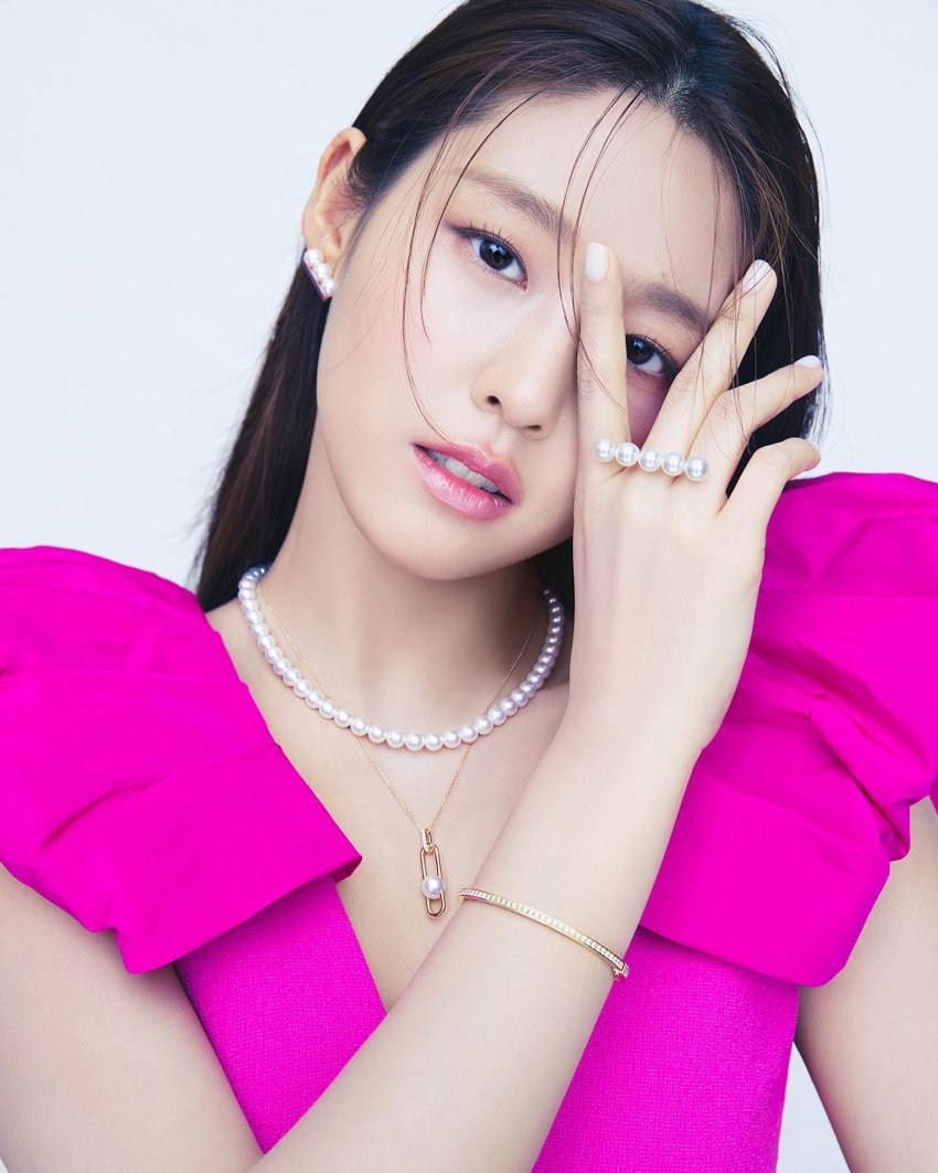 Recent activity shot of Seolhyun